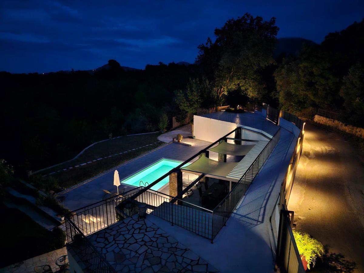 Juliet Villa